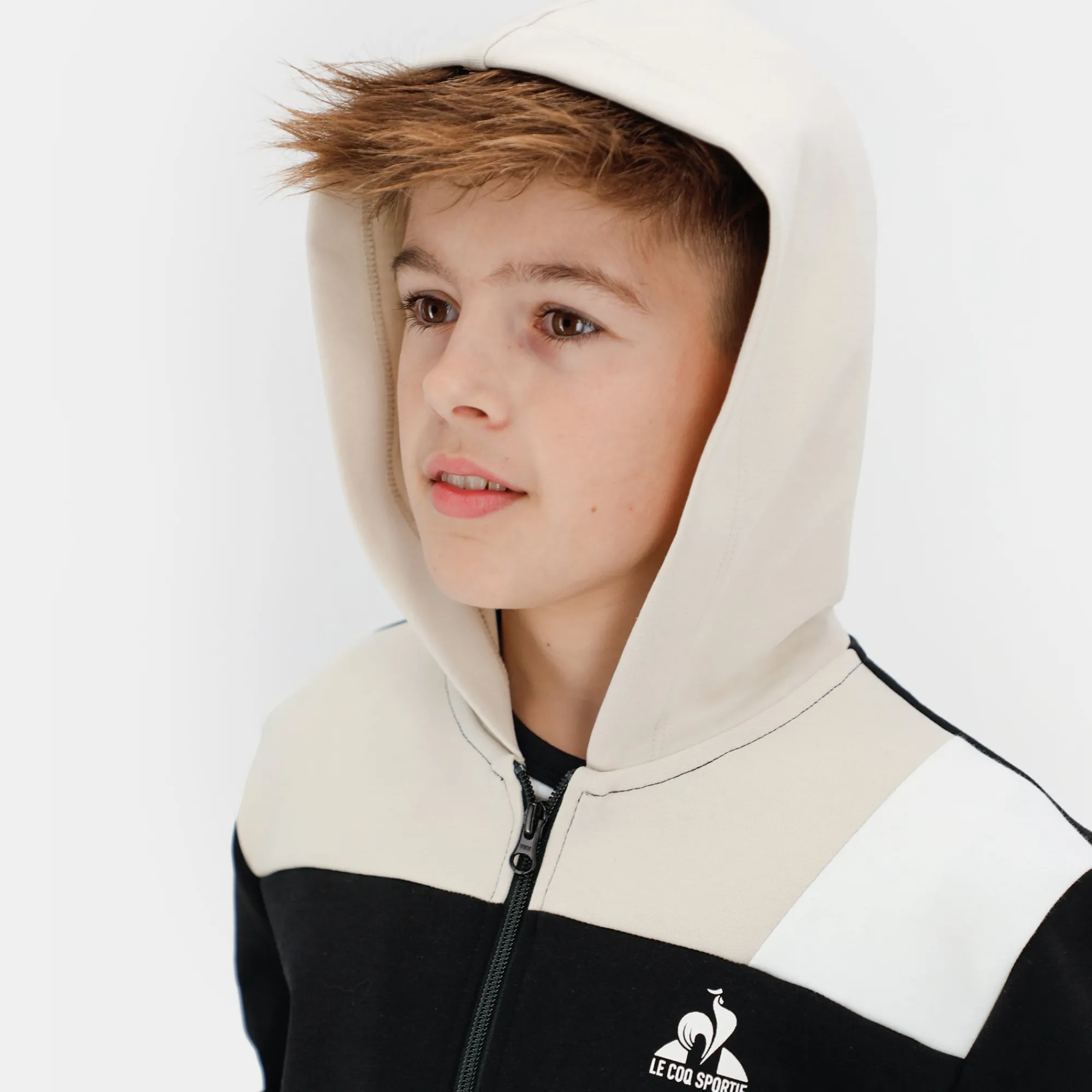 Outlet Essentiels Sweat zippé à capuche ESSENTIELS Enfant Kinder Sweatshirts Und Hoodies