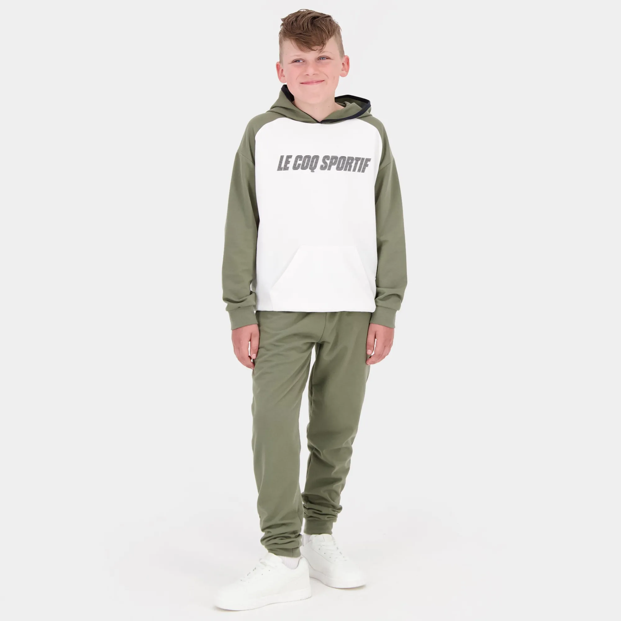 Outlet Essentiels Sweat zippé à capuche ESSENTIELS Enfant Kinder Sweatshirts Und Hoodies